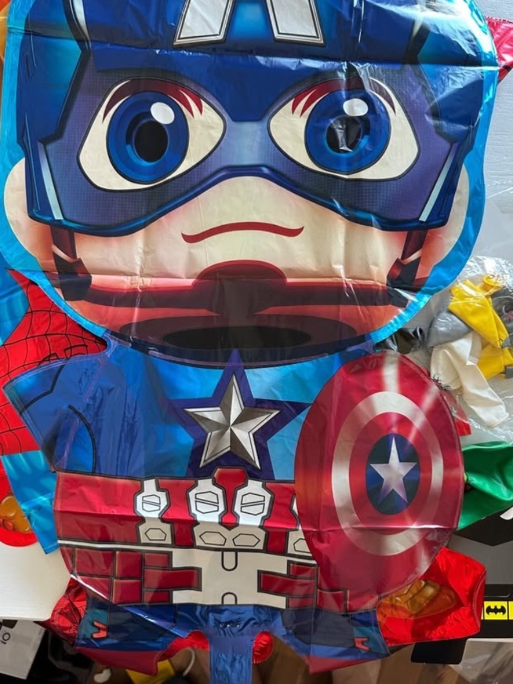 NEW in package Superhero party decorations! - Picture 7 of 9